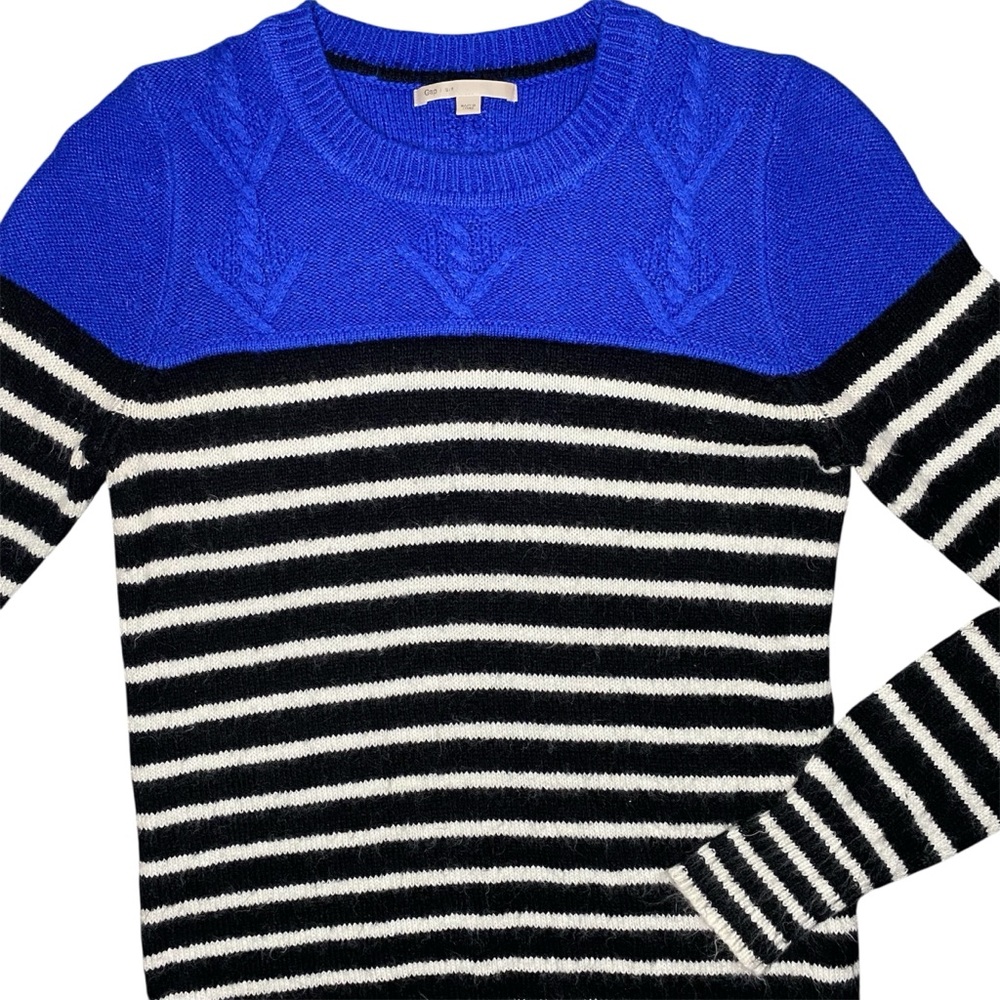 GAP Cableknit Colourblock Sweater in Blue and Black and White Stripes - Picture 2 of 6